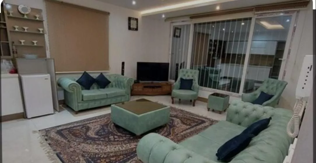 آپارتمان شیک سراج 20متری خمینی پاسخگو24ساعته شبانه