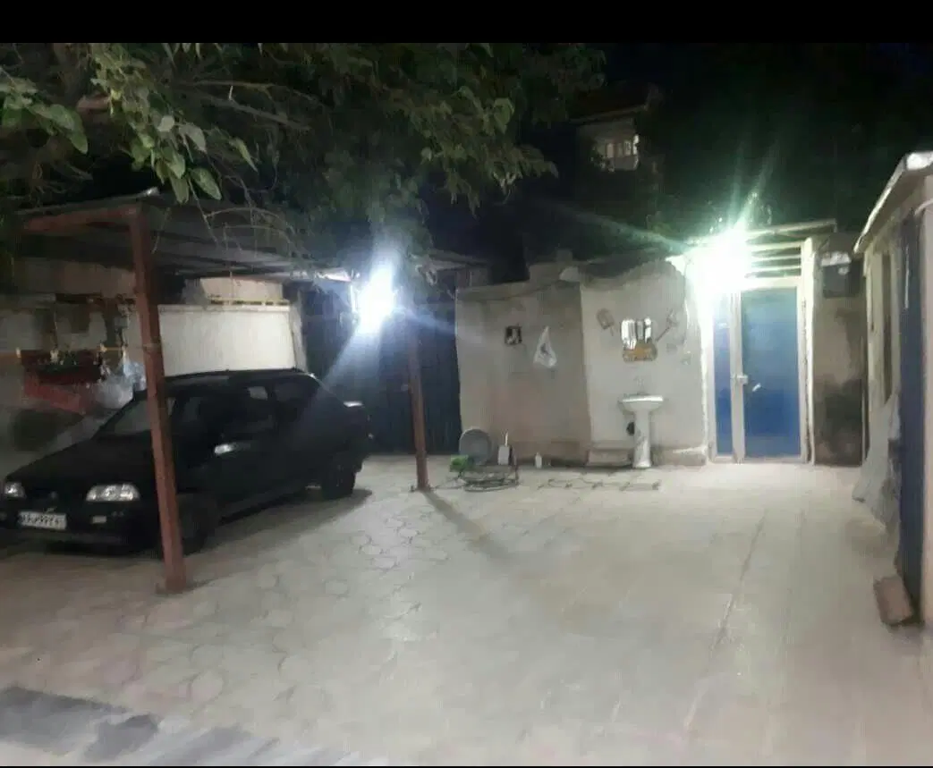 ویلا ۲۵۰ متر دوکله خ کارگرجنوبی