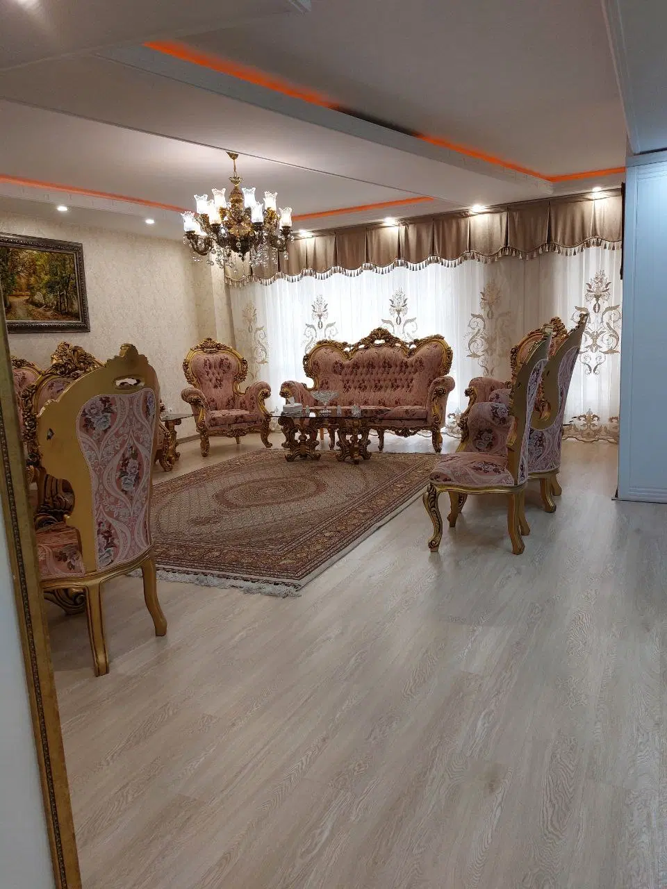 ۱۸۵ متر شرق مرزداران