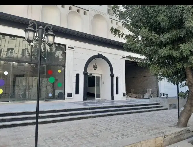 آپارتمان ۹۰ متری کلید نخورده ، غرق نور ، ویو ابدی