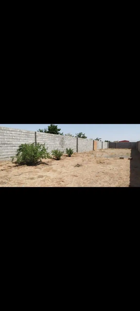 زمین فروشی