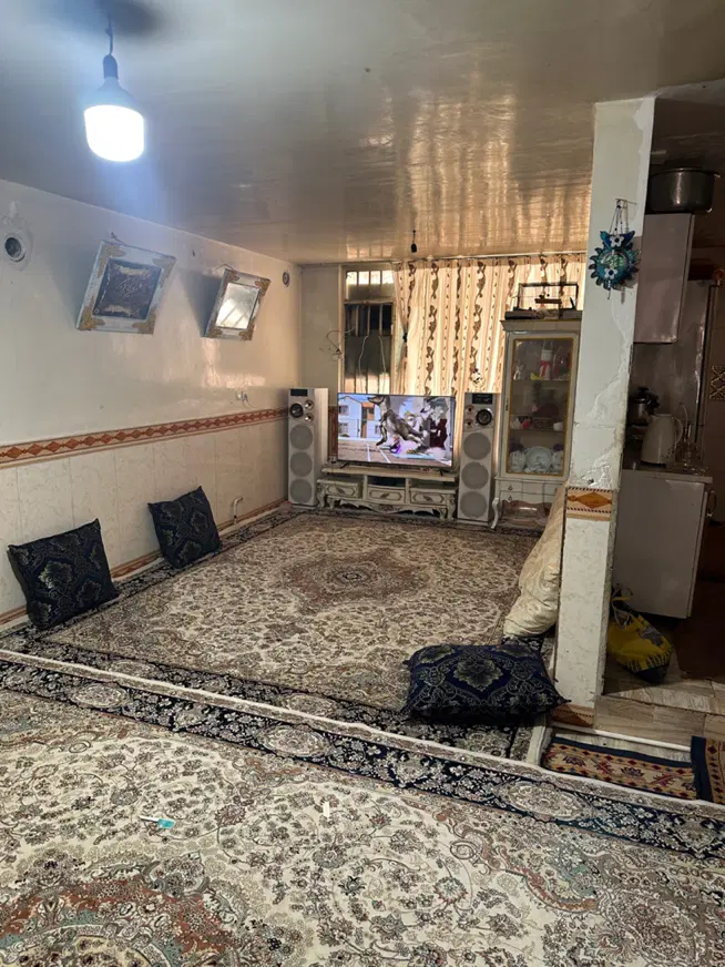خونه سه طبقه ۱۰۰ متری مجزا نما سنگ