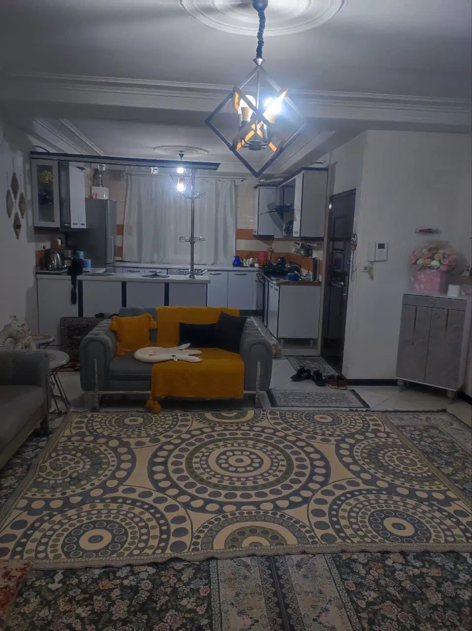 فروش واحد 67متری طبقه همکف