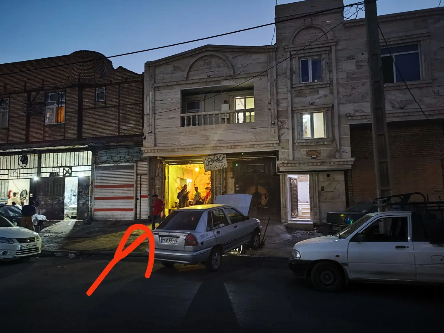 فروش مغازه نبش خیابان آذر به سمت کمربندی