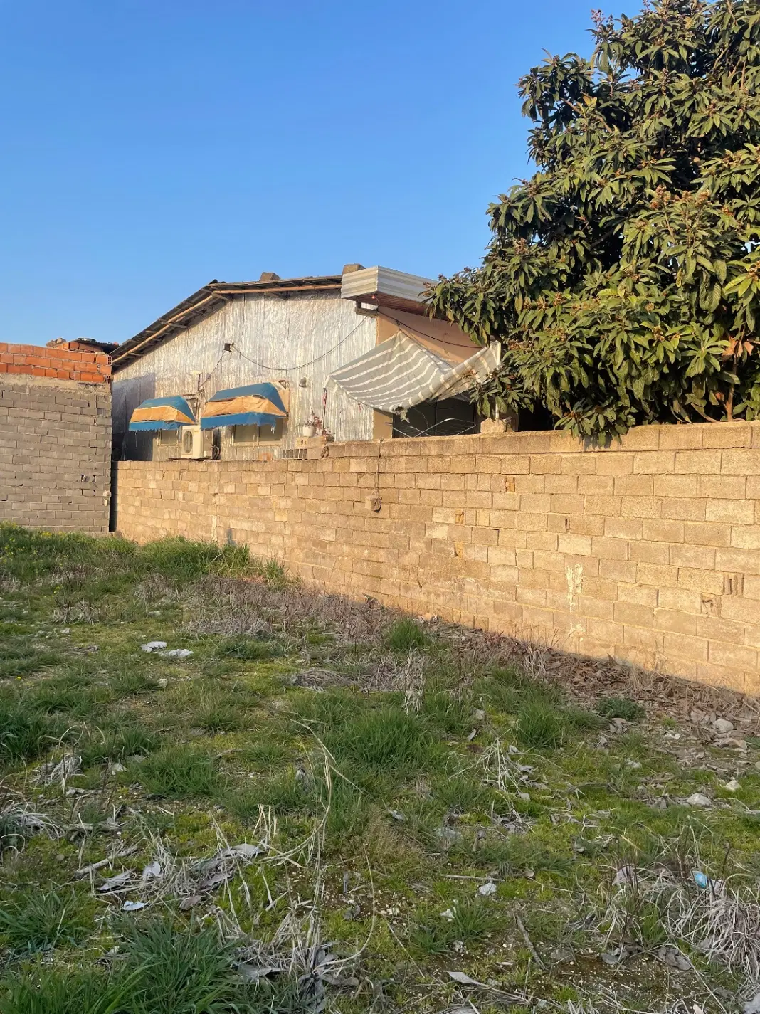 زمین مسکونی