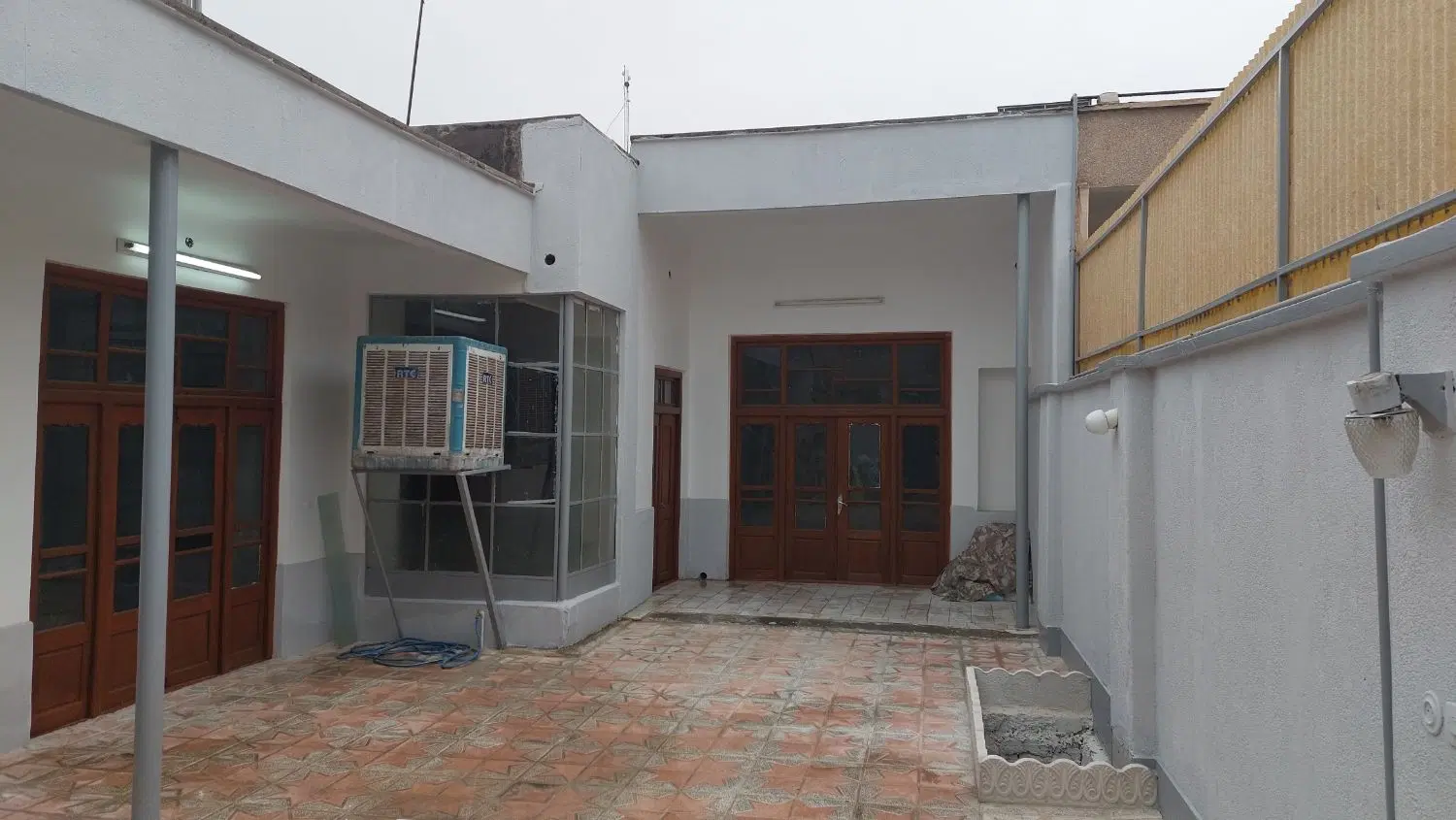 منزل ویلایی اتوبان خرازی