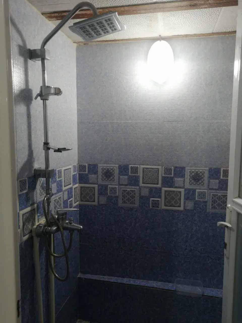 اجاره روزانه یک خواب تمیز باتمام امکانات