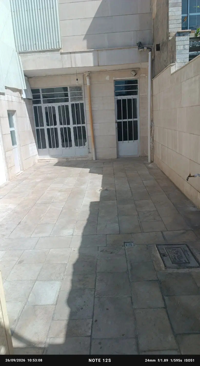 منزل ویلای دوطبقه راه جدا