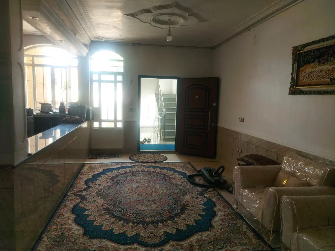 ساختمان ۳طبقه .نگارستان ۱۳