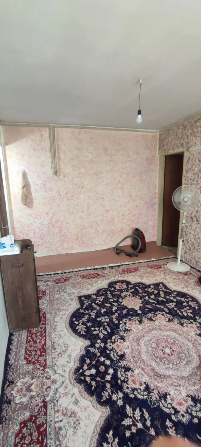 40 متری خلبان تک واحدی