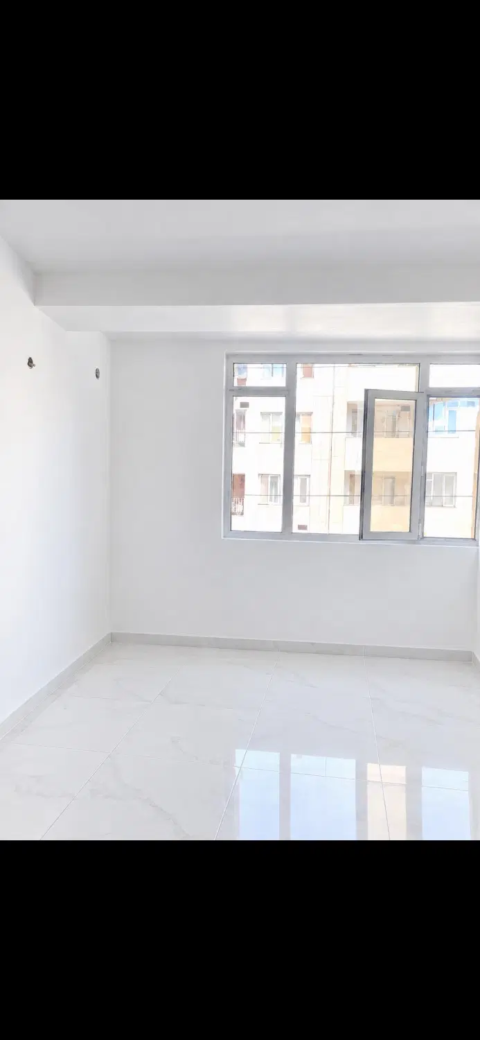 آپارتمان ۱۱۰ متری گلستان ۱۳