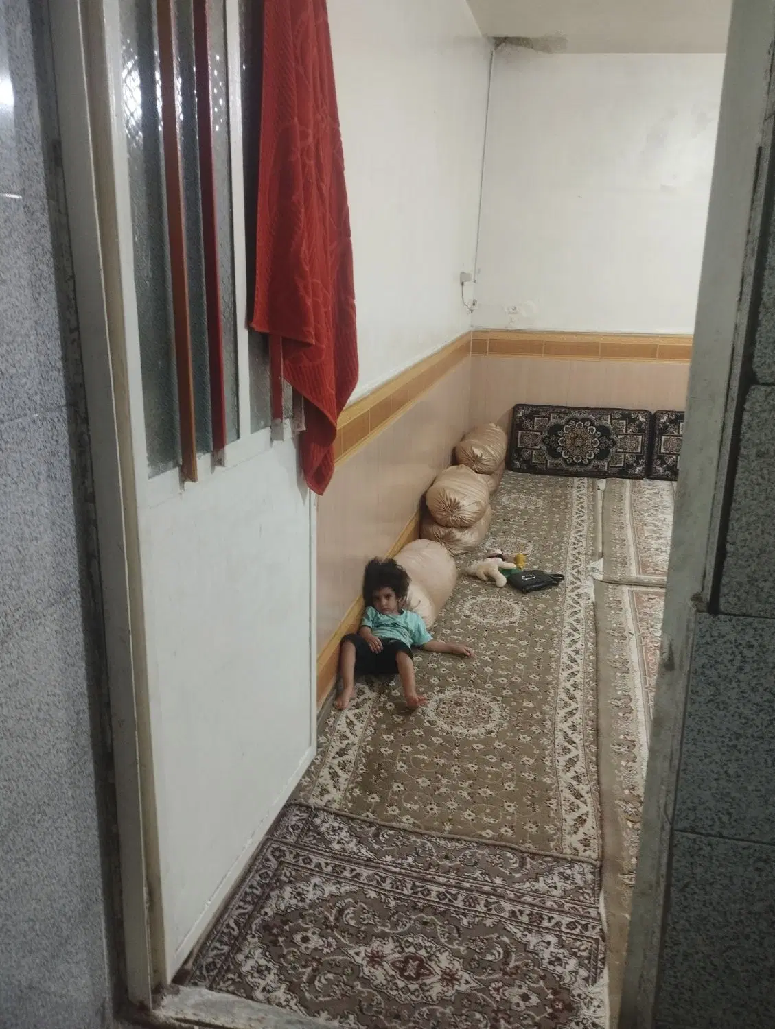 منزل پشت قواره