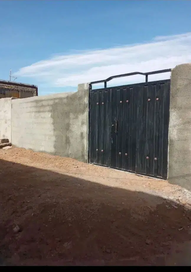 زمین مسکونی چهاردیواری متراژ۱۷۰