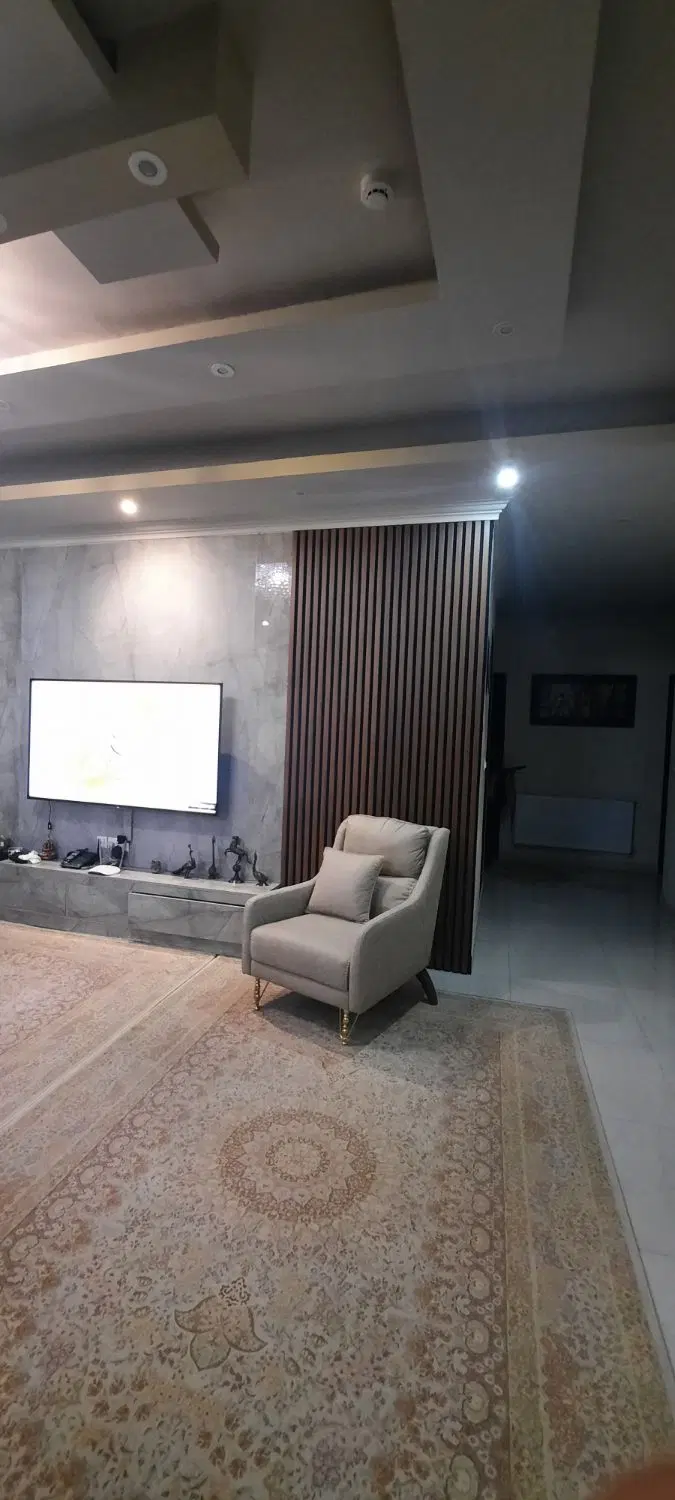 اپارتمان ۱۶۶متری لوکس