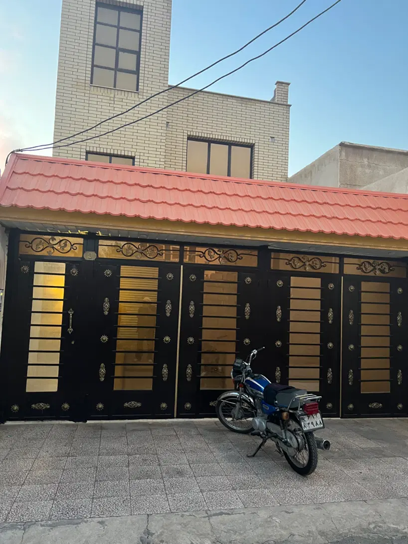 یک واحد مجزا۷۶ متری همکف