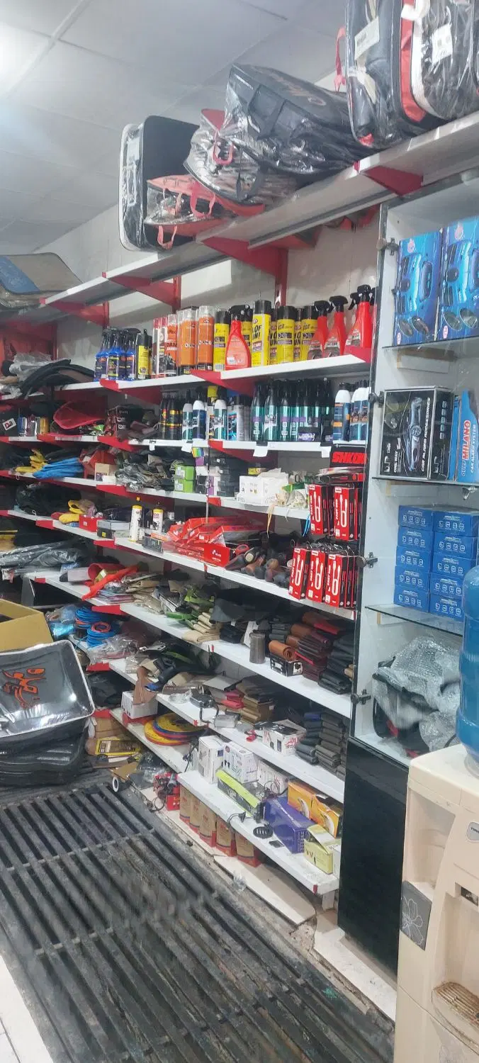 واگذاری مغازه تزئینات اتومبیل با تمام وسایل