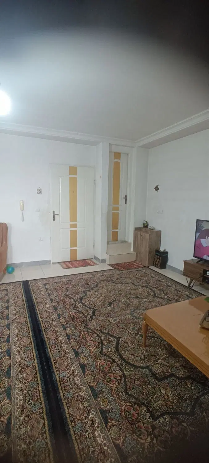 واحد 60متری نورگیر عالی یک خواب ارماتور بندی