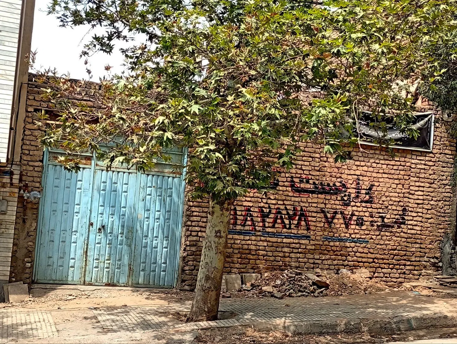 فروش زمین تجاری مسکونی چهاراه کاشانی
