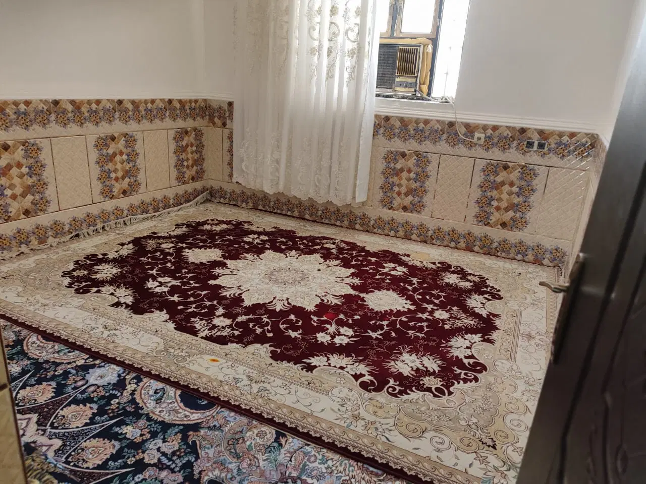 خانه ی ویلایی تازه ساخت باامکانات کامل شیک و تمیز