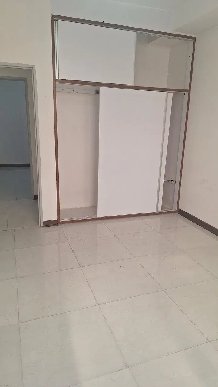 73متر _ روبه نما _ تخلیه _ کد 3685