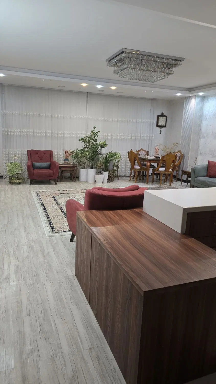 واحد آپارتمانی سه خوابه لوکس