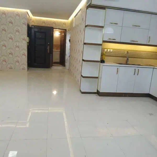 همکف ۹۰ متری دو خواب حاشیه جامی