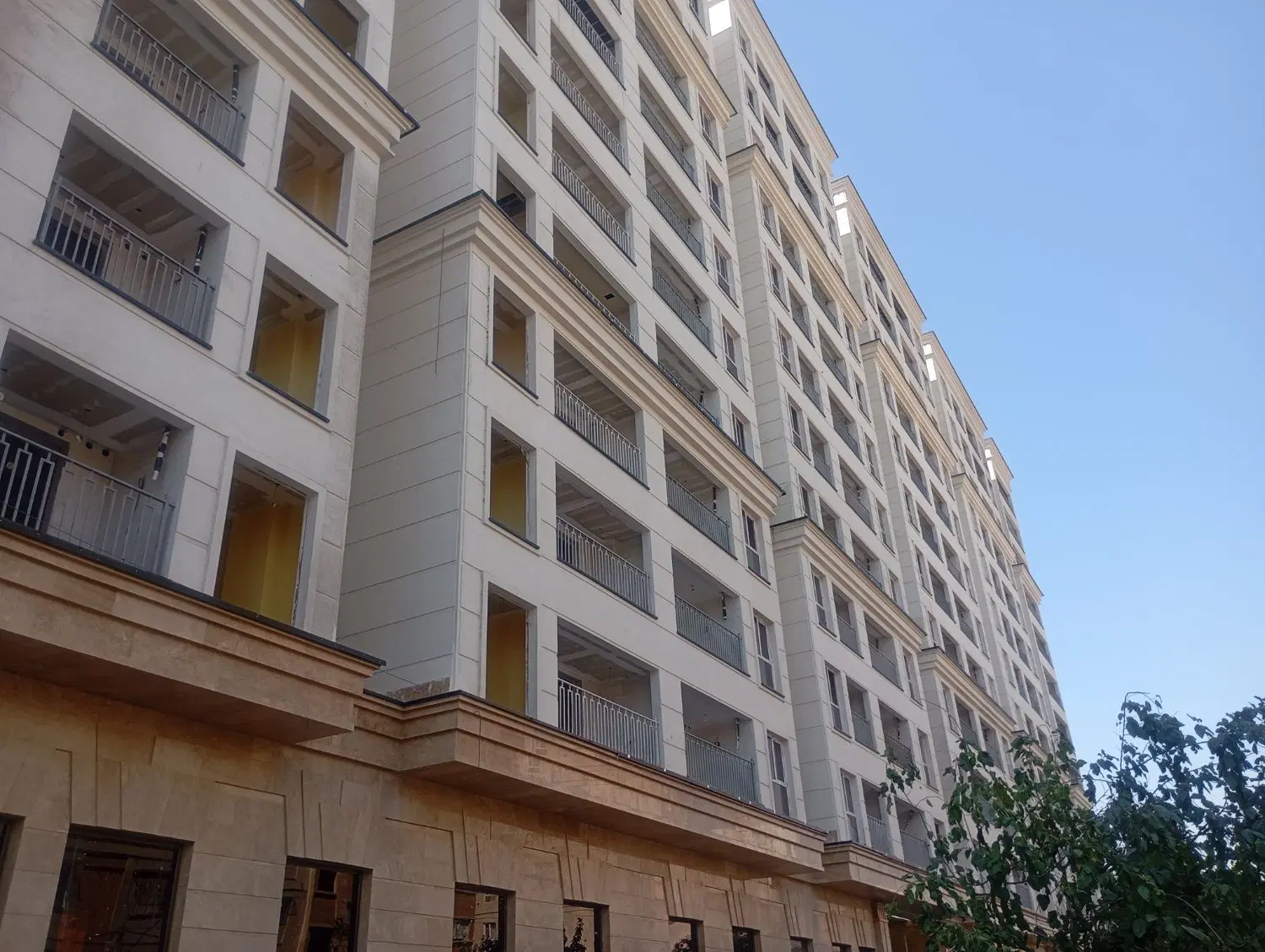 فروش سهام پروژه نگین پیروزی
