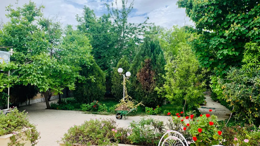 ویلایی۲۷۰متر عرض۱۳ قصردشت