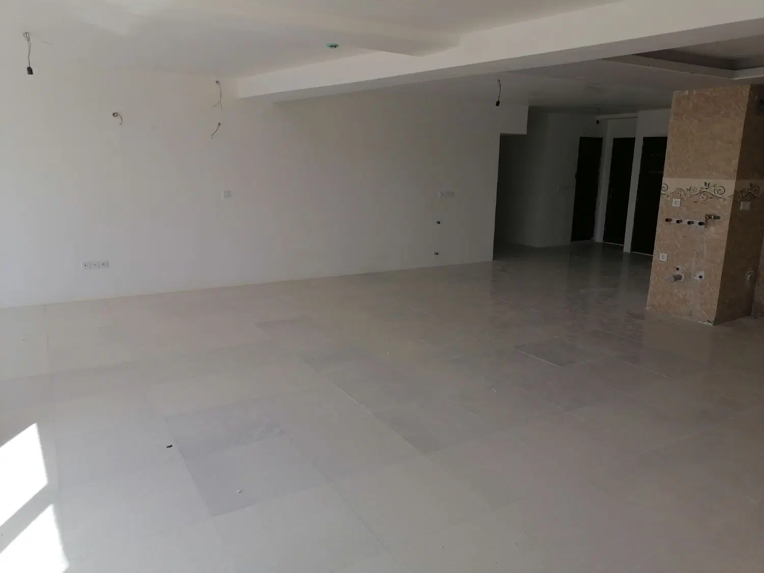 175 متر سه خواب استانداری