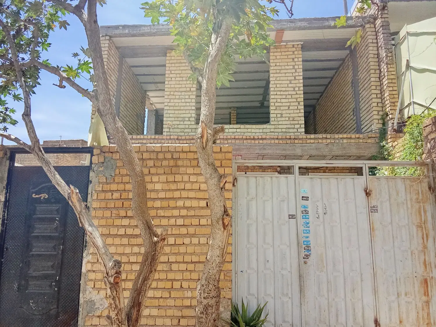 خانه دو طبقه سلطان آباد