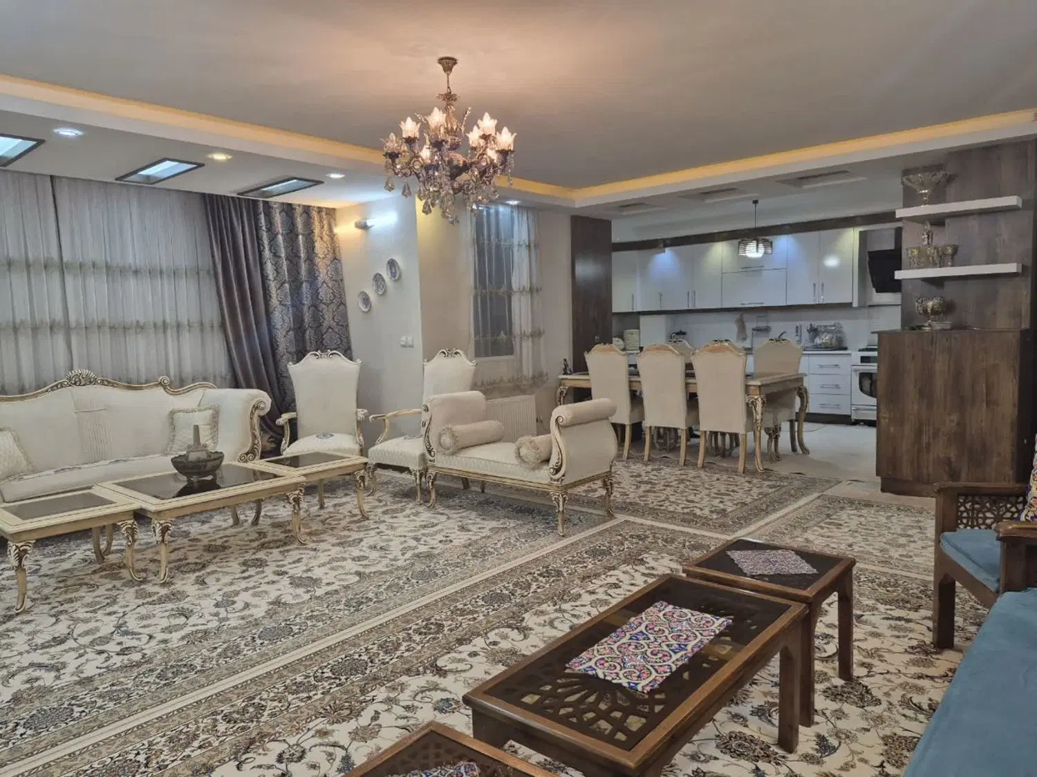 آپارتمان تک واحدی ۱۱۰ متری