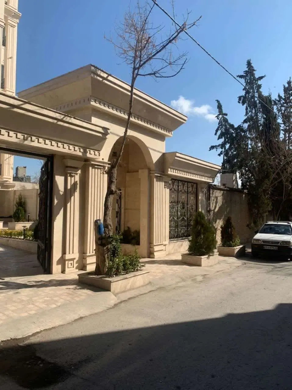 آپارتمان ۱۷۵ متری ۳ خواب ابتدای هفت تیر تک واحدی
