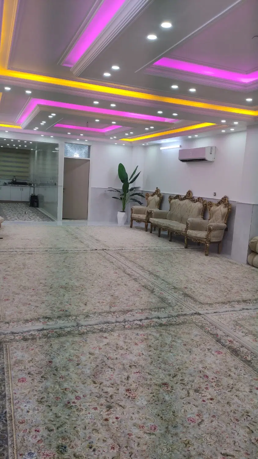 خانه ویلایی مغازه دار دو کله