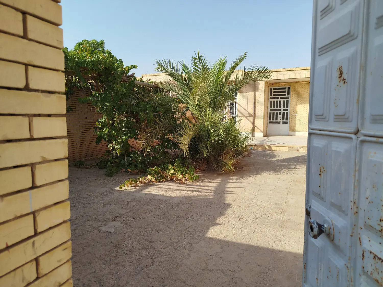 فروش خانه بهترین نقطه انار