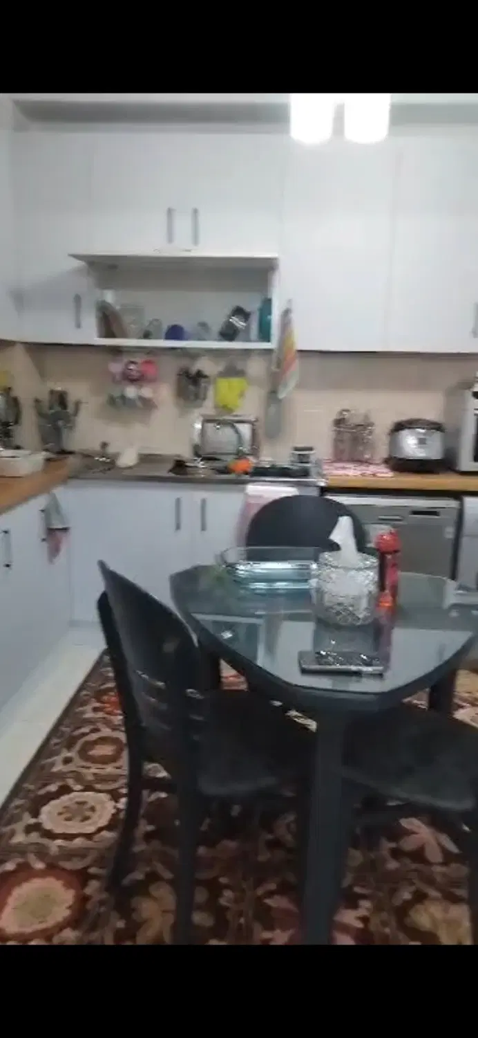 آپارتمان ۹۷ متری نظرآباد شهرک فرهنگ