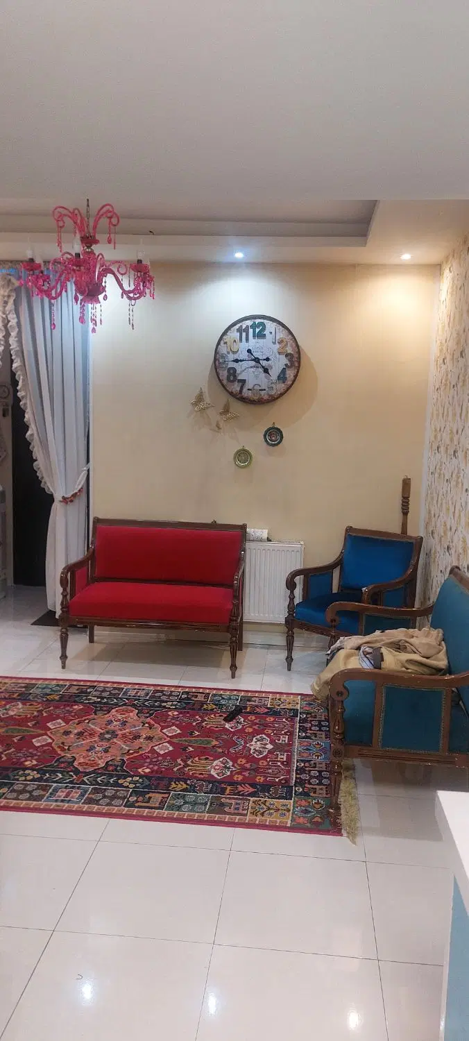 آپارتمان سه خواب لوکس در باغ جنت 142متر، فروش فوری