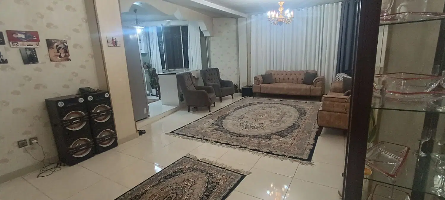 ۱۰۲ متر ، ۳ خواب ، ۲ پارکینگ ، تهاتر یا فروش