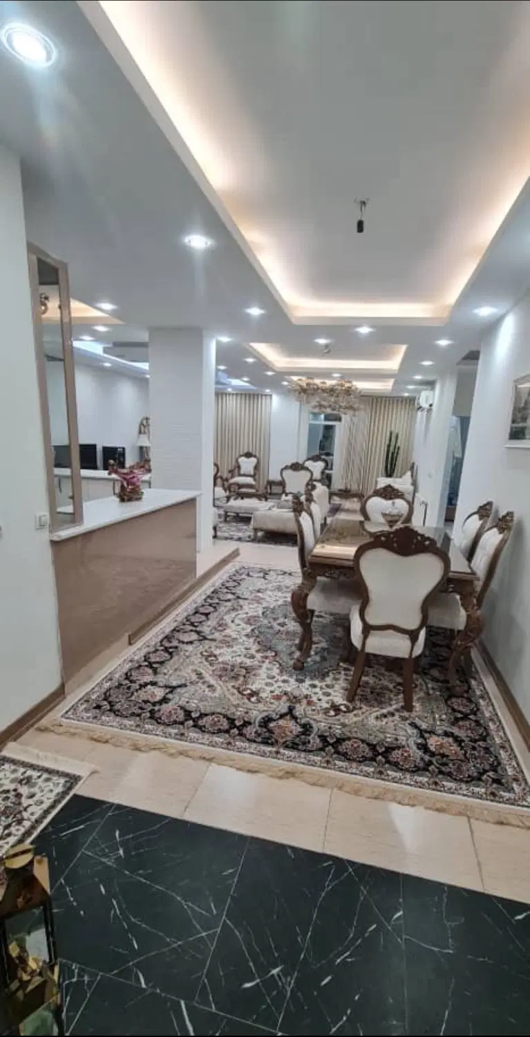 آپارتمان  ۱۴۳ متری