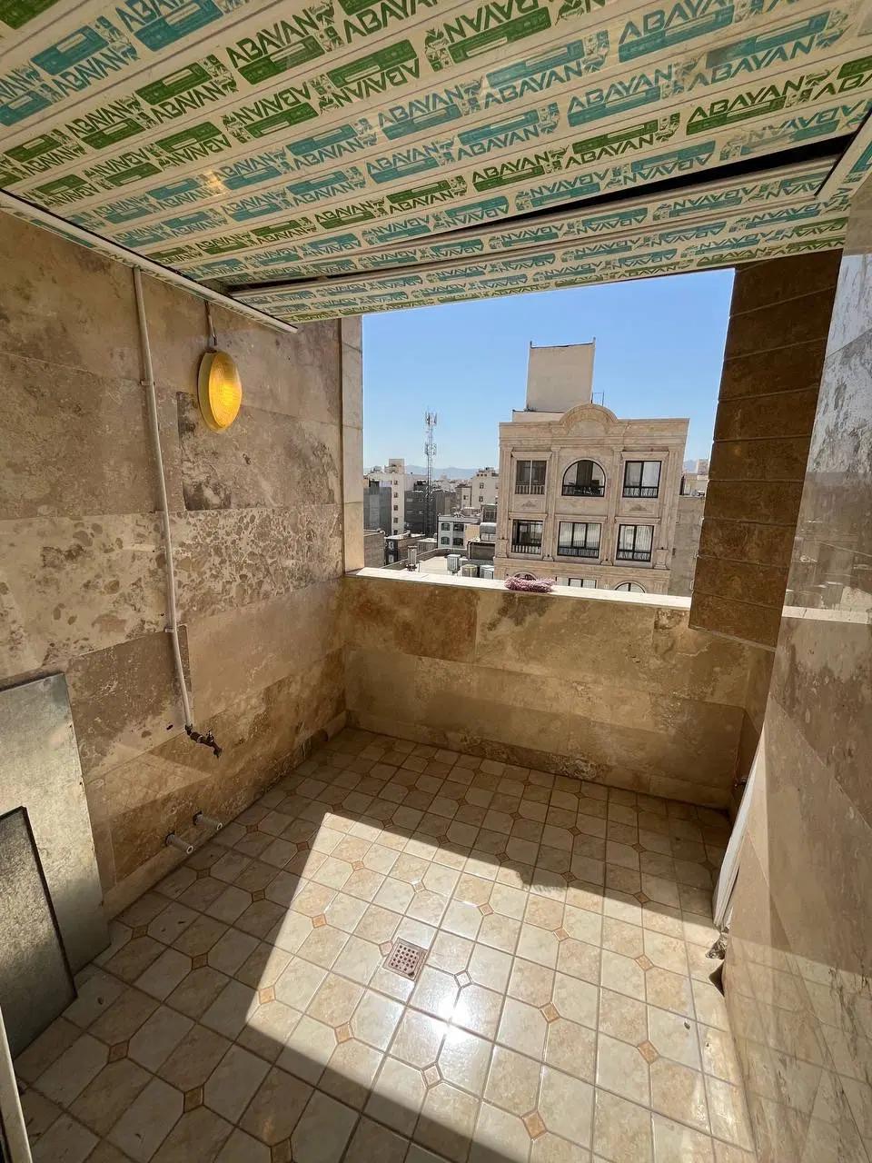 فروش آپارتمان 155.5مترتک واحدی 10سال ساخت سیدرضی37