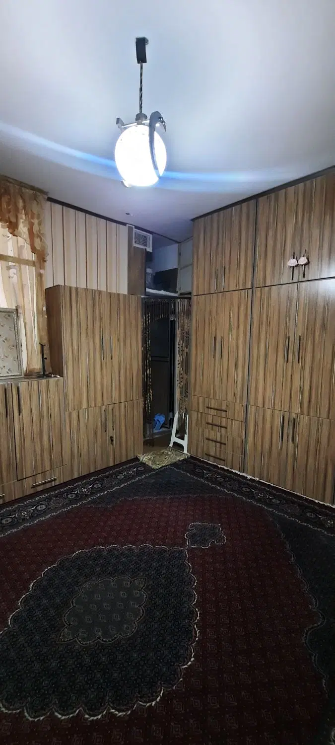 فروش خانه ویلایی ۱۹۰متری شمالی شهرک ولیعصر