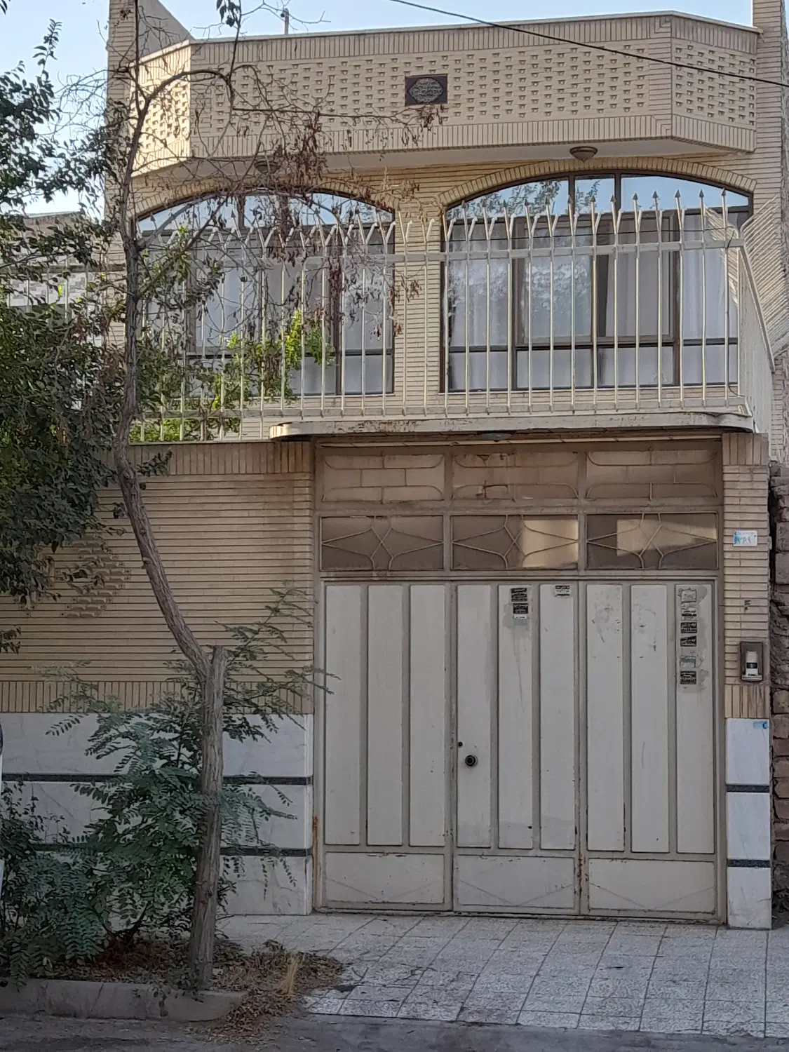 منزل مسکونی شمالی جنوبی ۲ طبقه