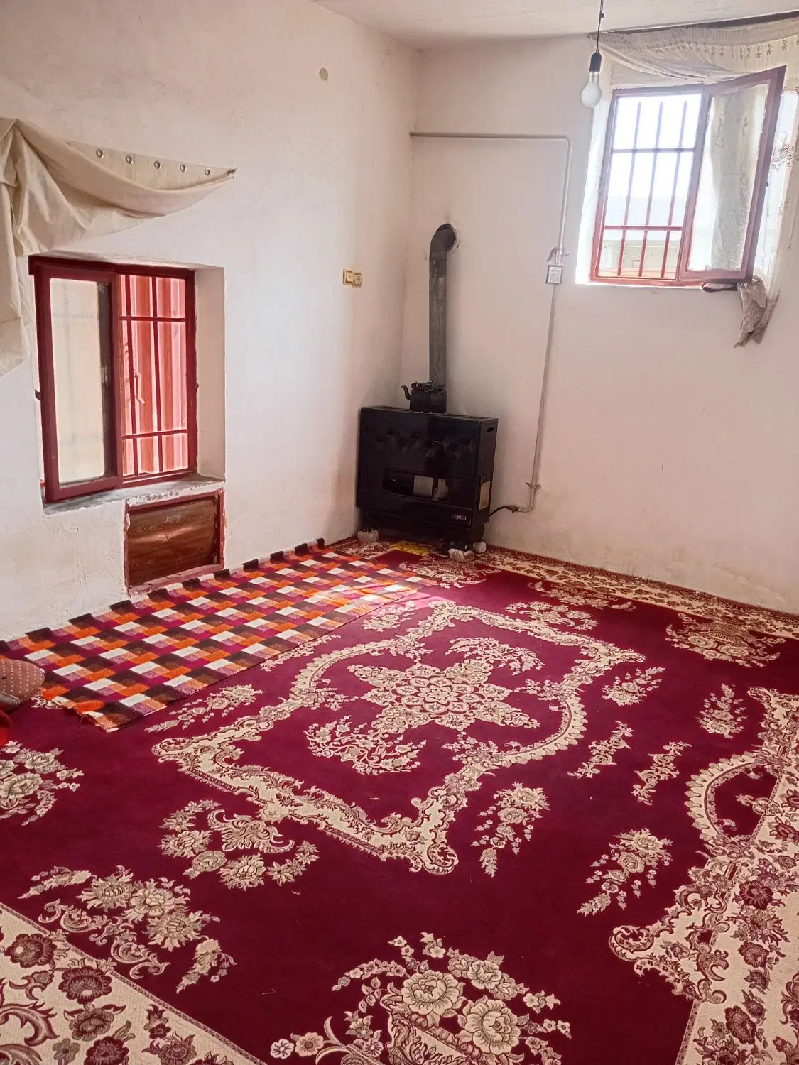 خانه‌ویلای‌نقلی