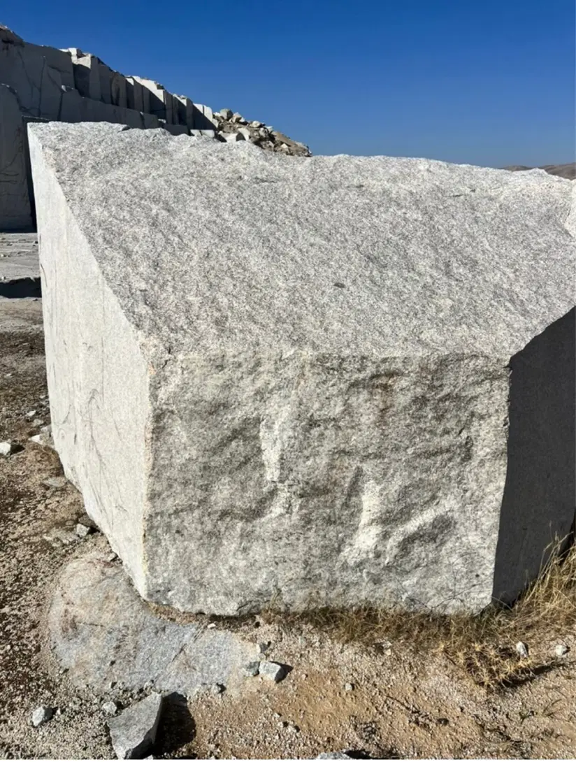 معدن کرانیت کل پنبه ایی درجه یک