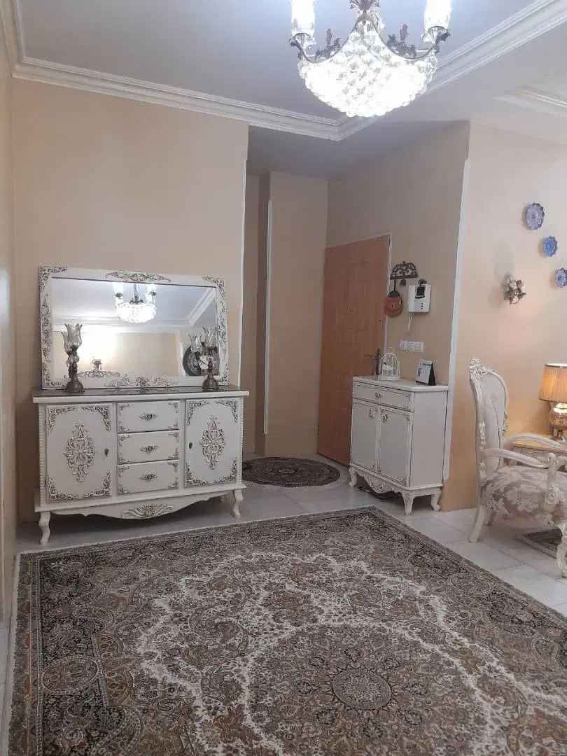 آپارتمان ۶۵ متری تک واحدی