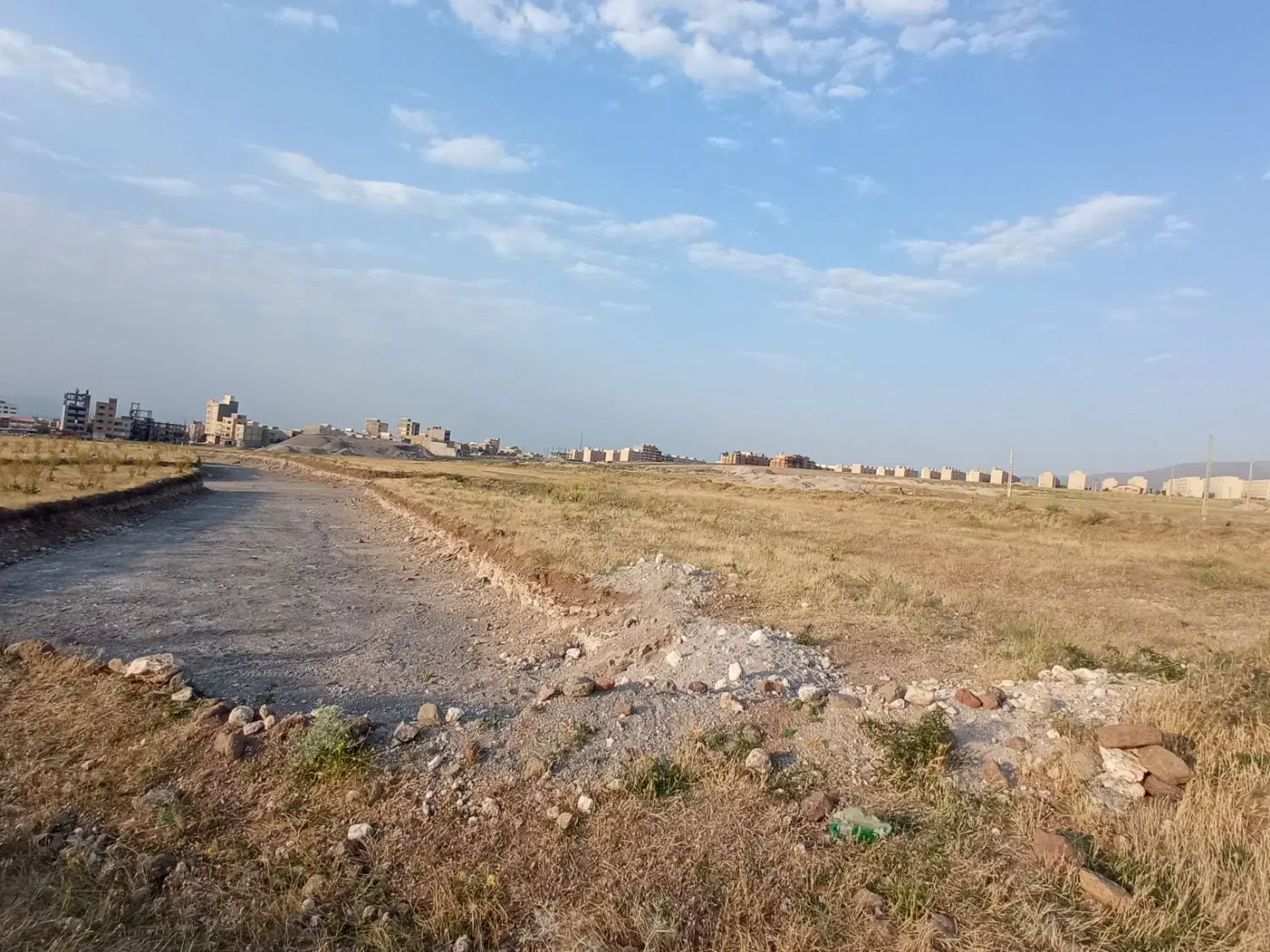 فروش زمین در خیابان 45 متری