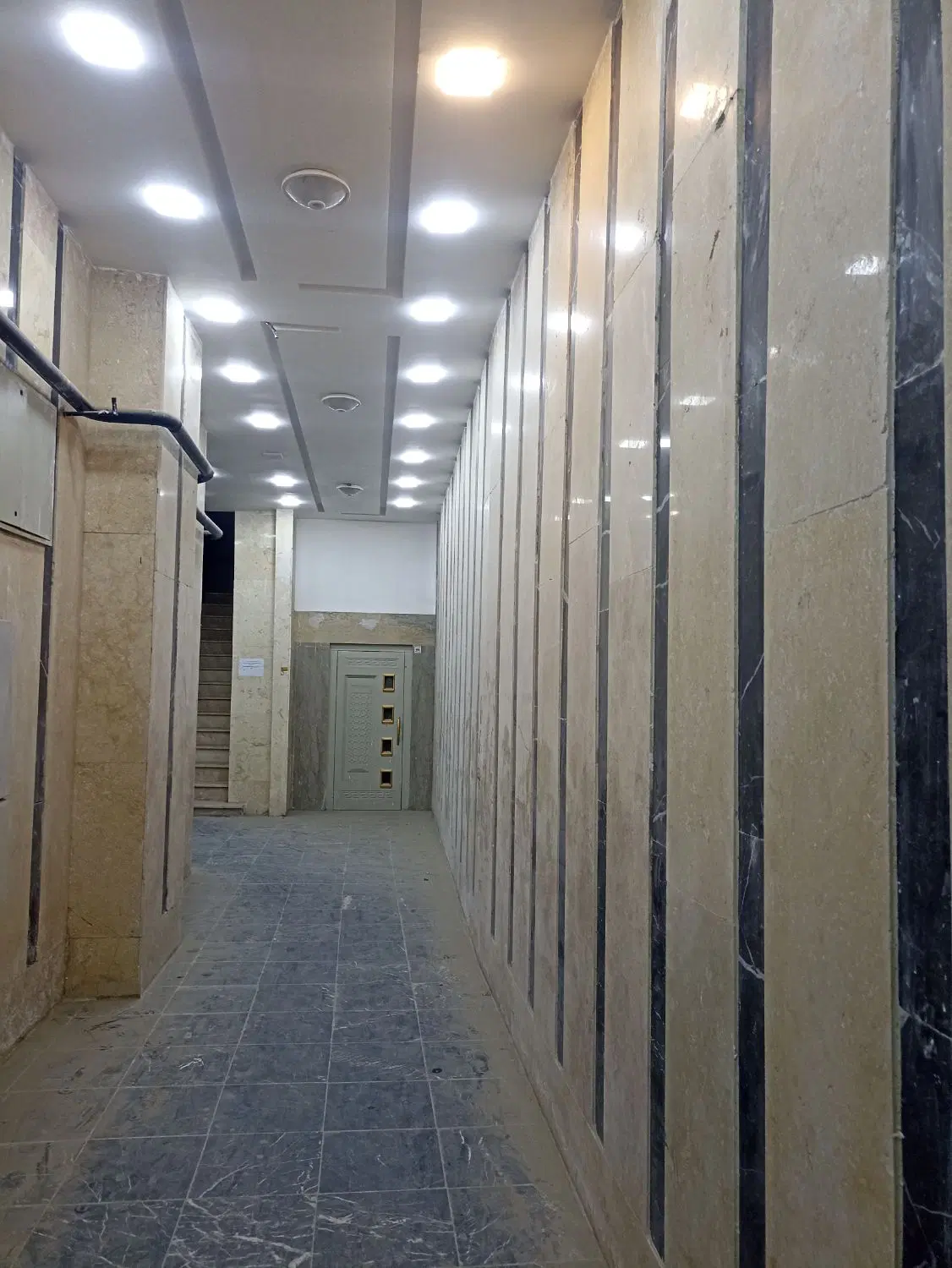 فروش  آپارتمان ۱۰۵ متری
