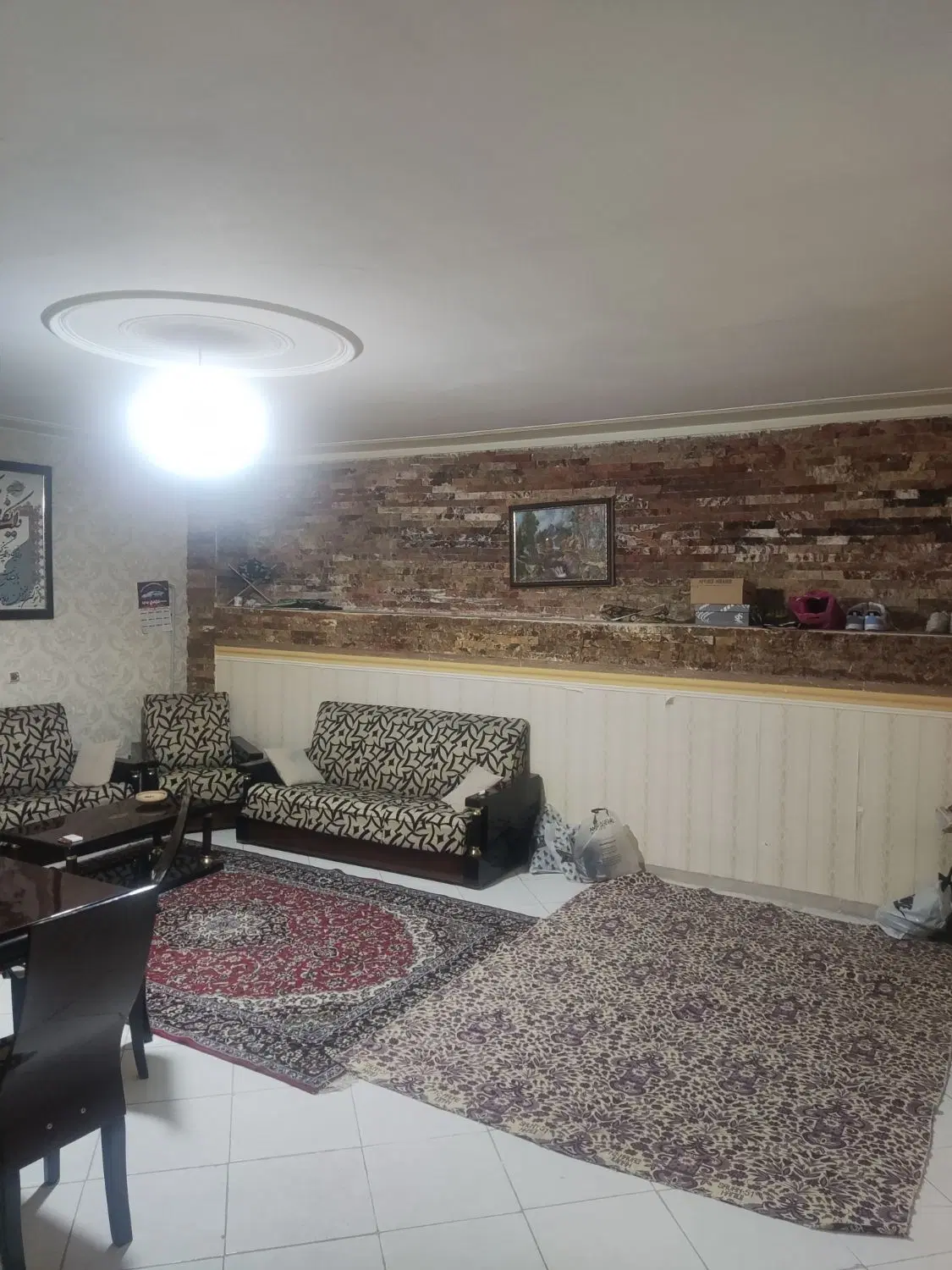 مسکونی آپارتمان  78متر با انباری و پارکینگ