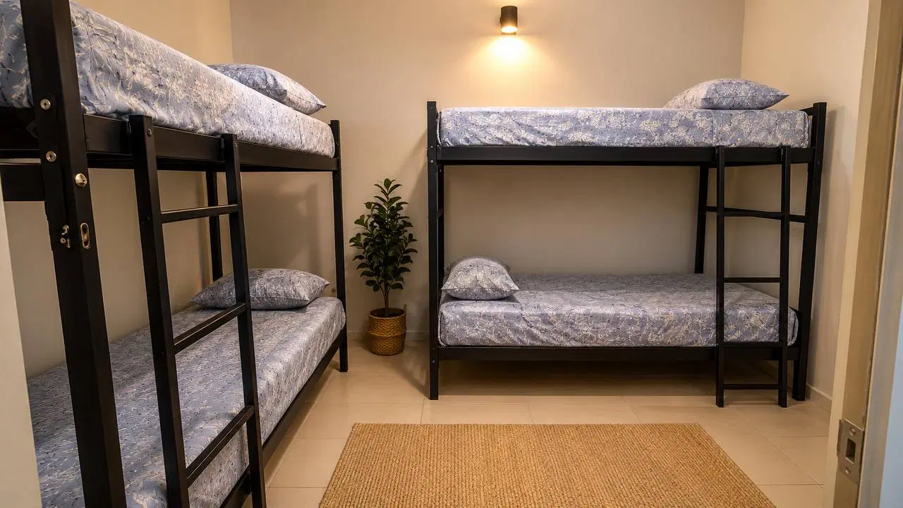 خوابگاه پسرانه ایده ال (همراه پارکینگ برای موتور)