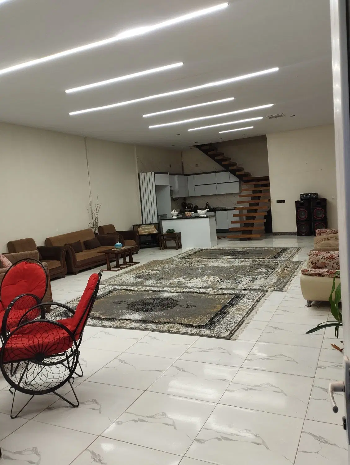 باغ ویلا زیر قیمت منطقه
