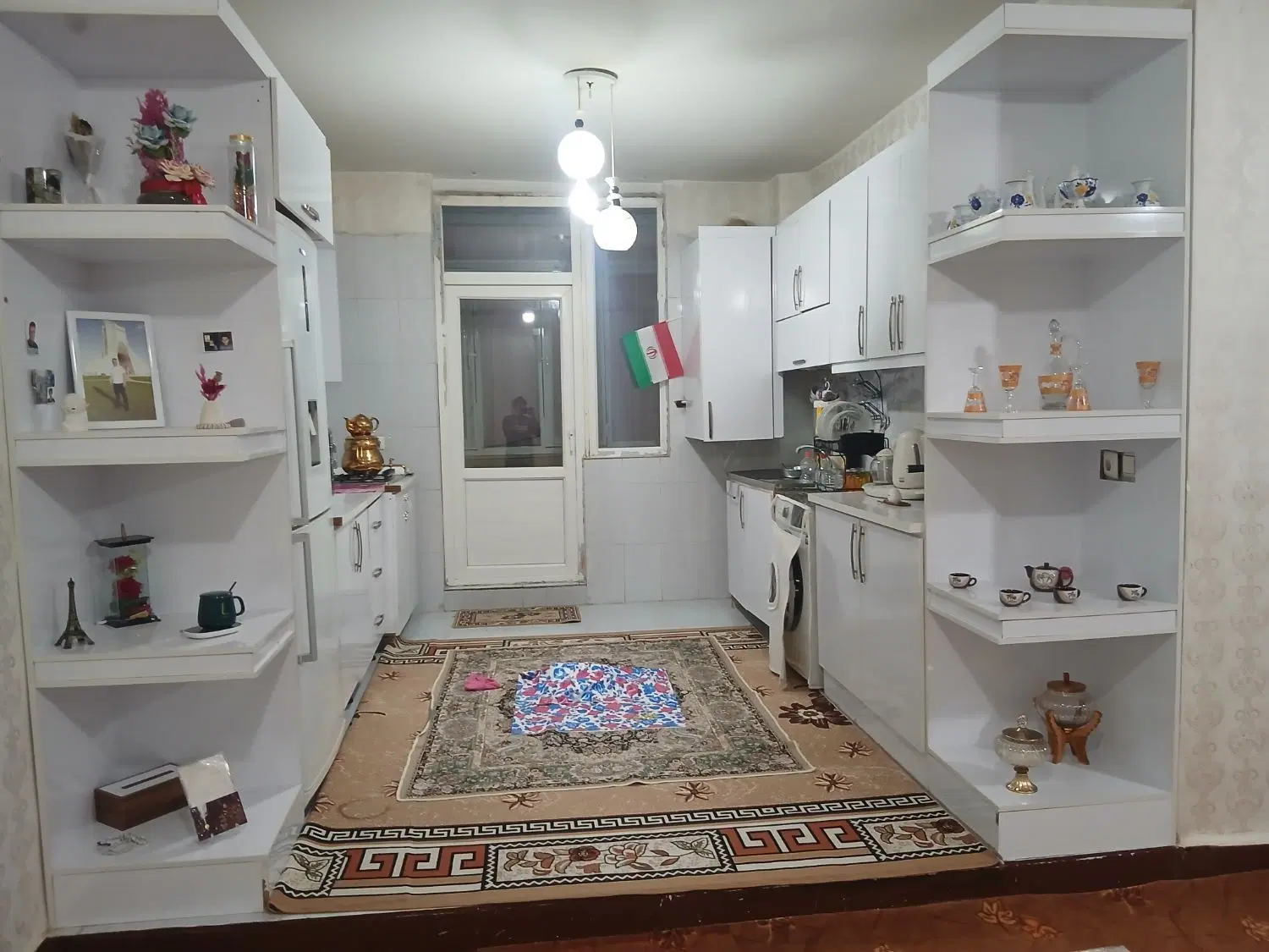 خانه در پنج آذر